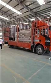 山東宣傳欄裝車發(fā)貨